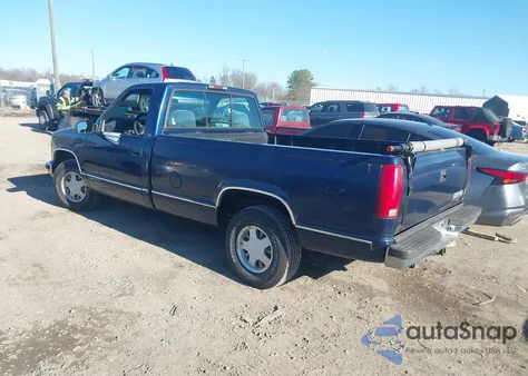 1998 Chevrolet C1500 Fleetside из США, поврежденный, VIN 1GCEC14RXWZ136121